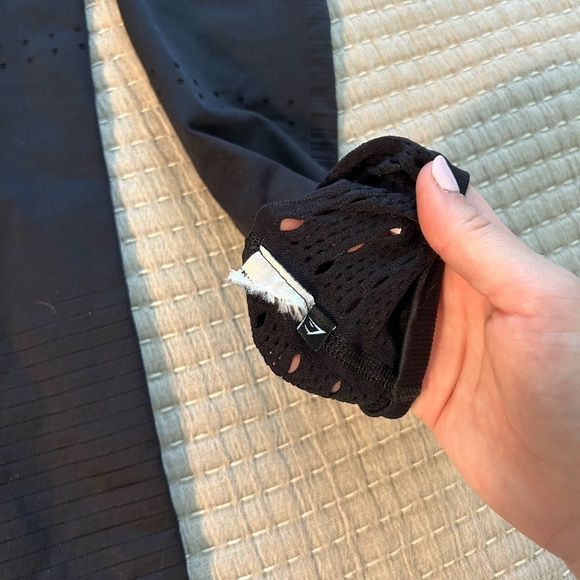 black gymshark leggings - Picture 7 of 8